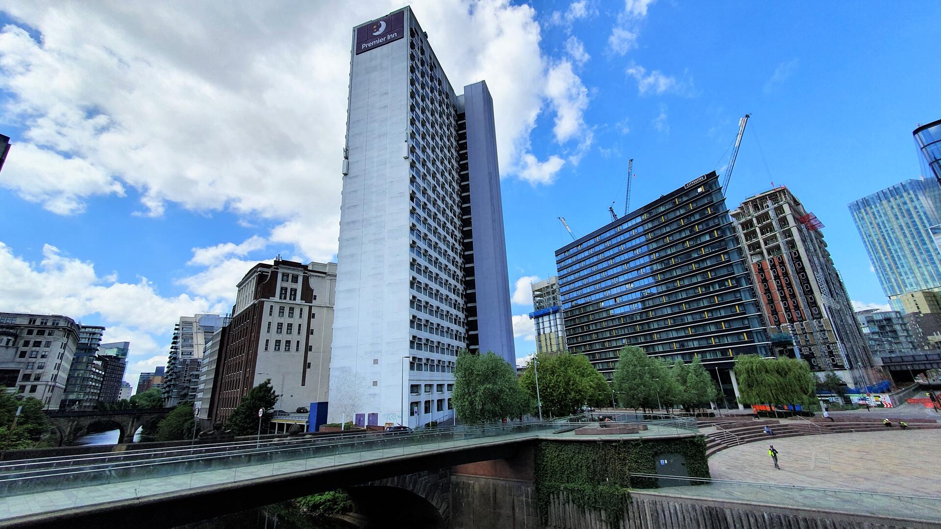 City Heights, 2206 Victoria Bridge Street  Salford